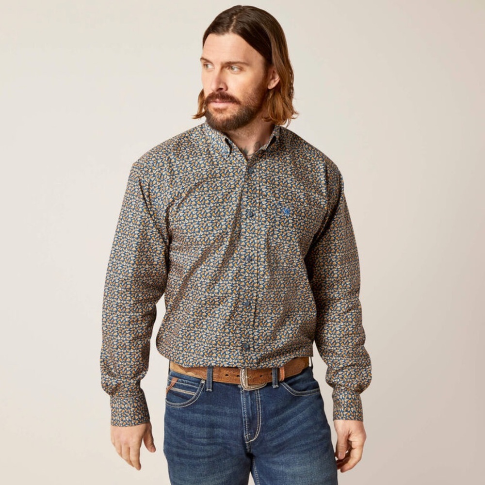 NWT Ariat Men's XL Patterned Button Down Shirt